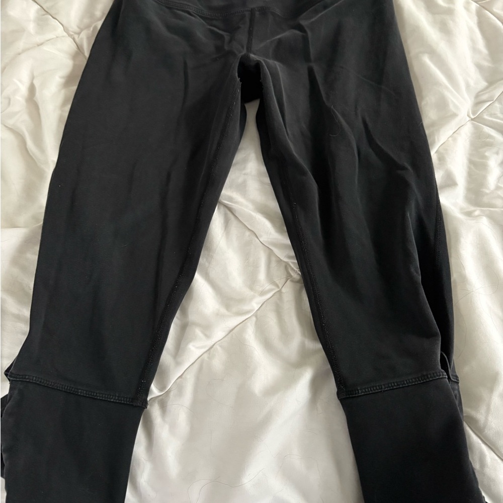 Ruby Ribbon Black Activewear